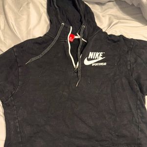 Nike crop hoodie
